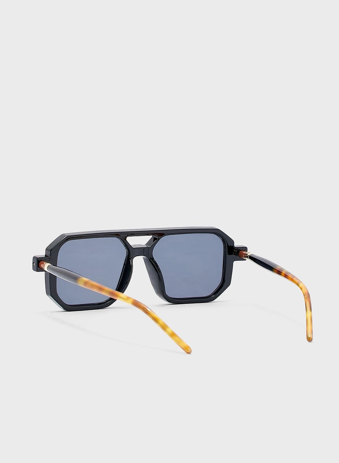 Retro Sunglasses - Black