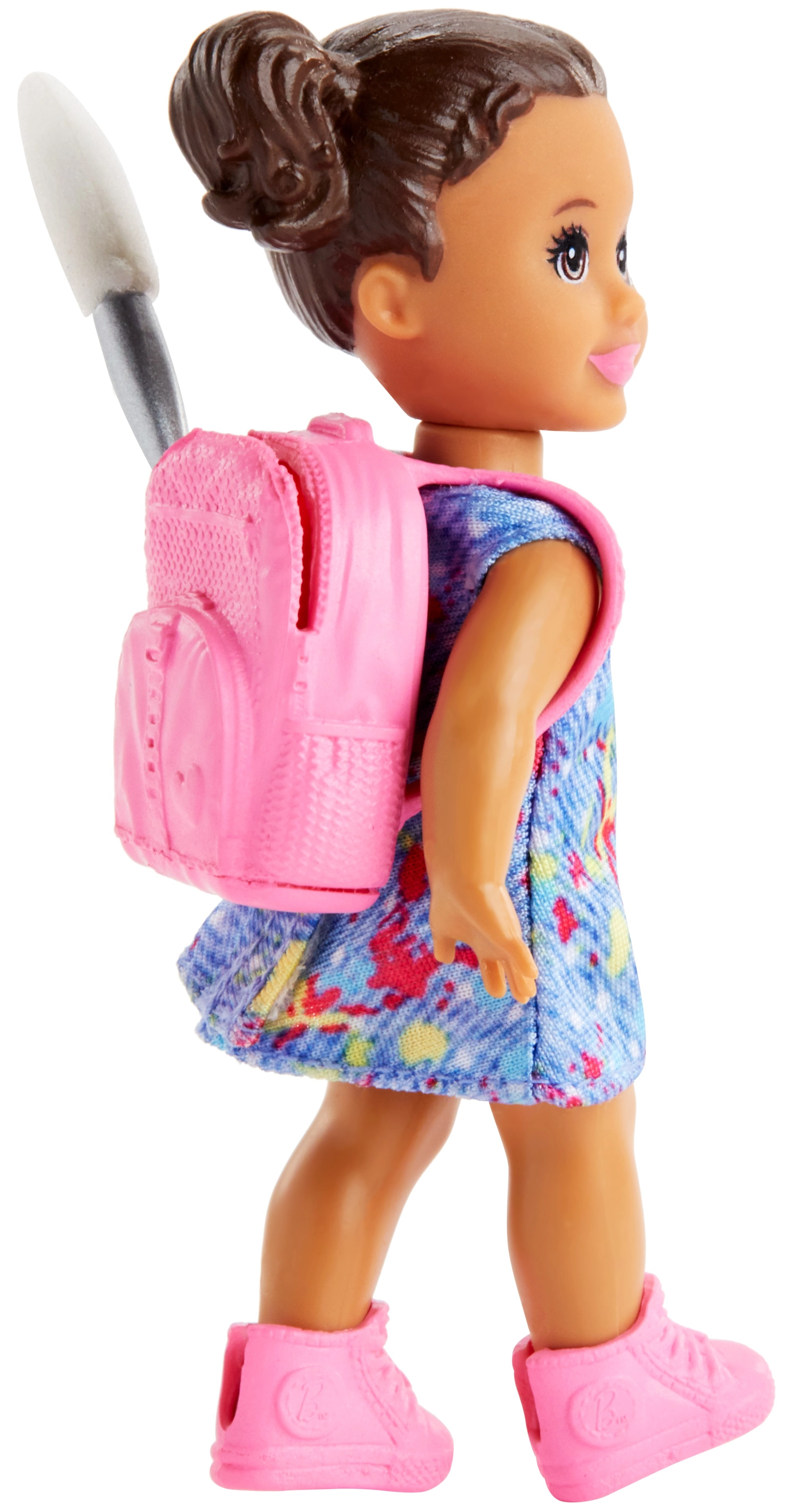 Barbie Kindergarten Teacher - 11.5 in Blonde Ages 3+