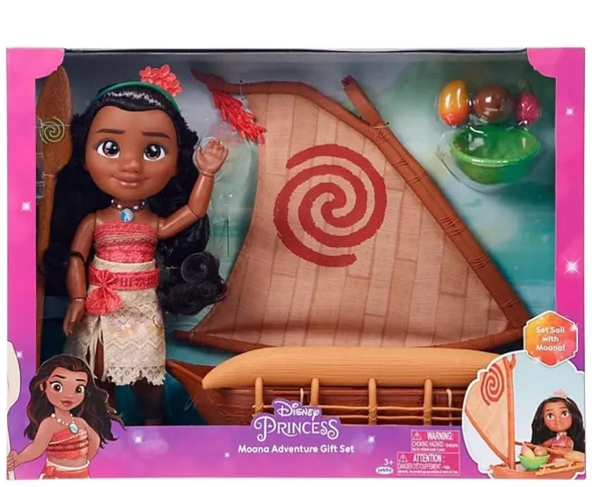 Moana Small Doll + Floating Boat + Friend Figures