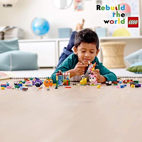 Classic Bricks and Eyes - Building Blocks