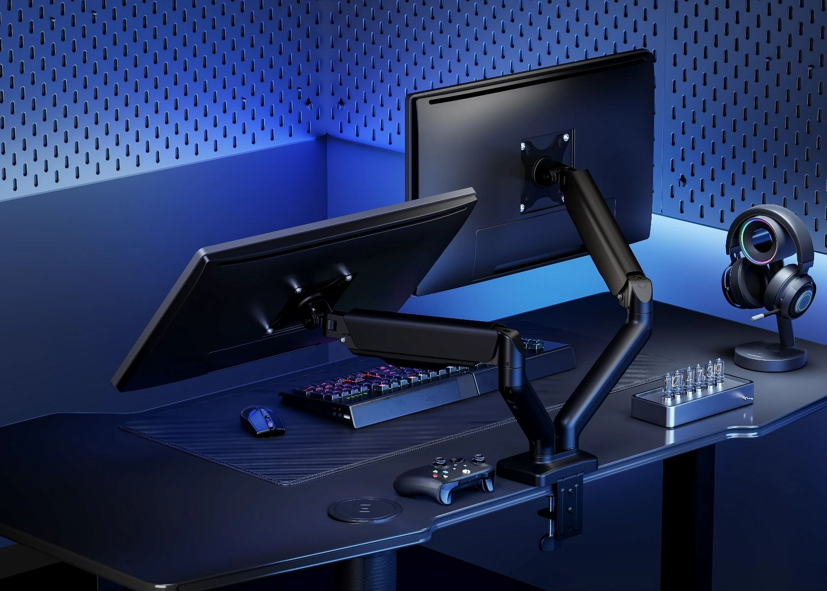 Pivot Core - Dual 17" - 32" 75x75 & 100x100