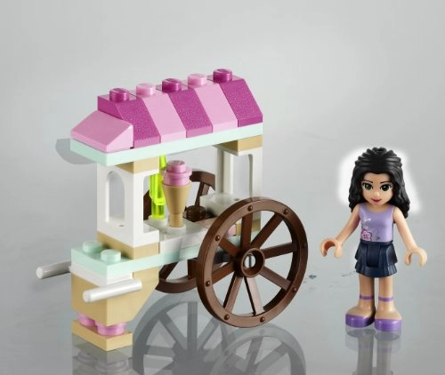 Friends Ice Cream Stand (30106) - Emma