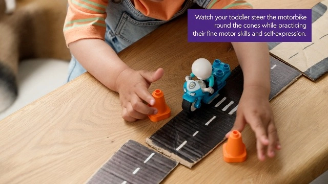 Police Motorcycle (10471)