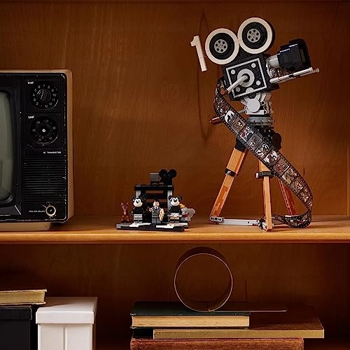 Disney Walt Disney Tribute Camera (43230) - Memorabilia Set for Adults