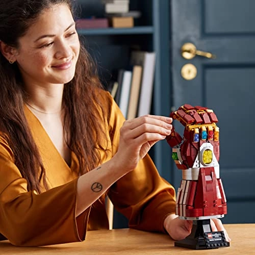 Marvel LEGO Nano Gauntlet (76223)