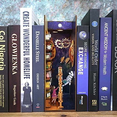 Book Nook Kit - Interstellar 1/32