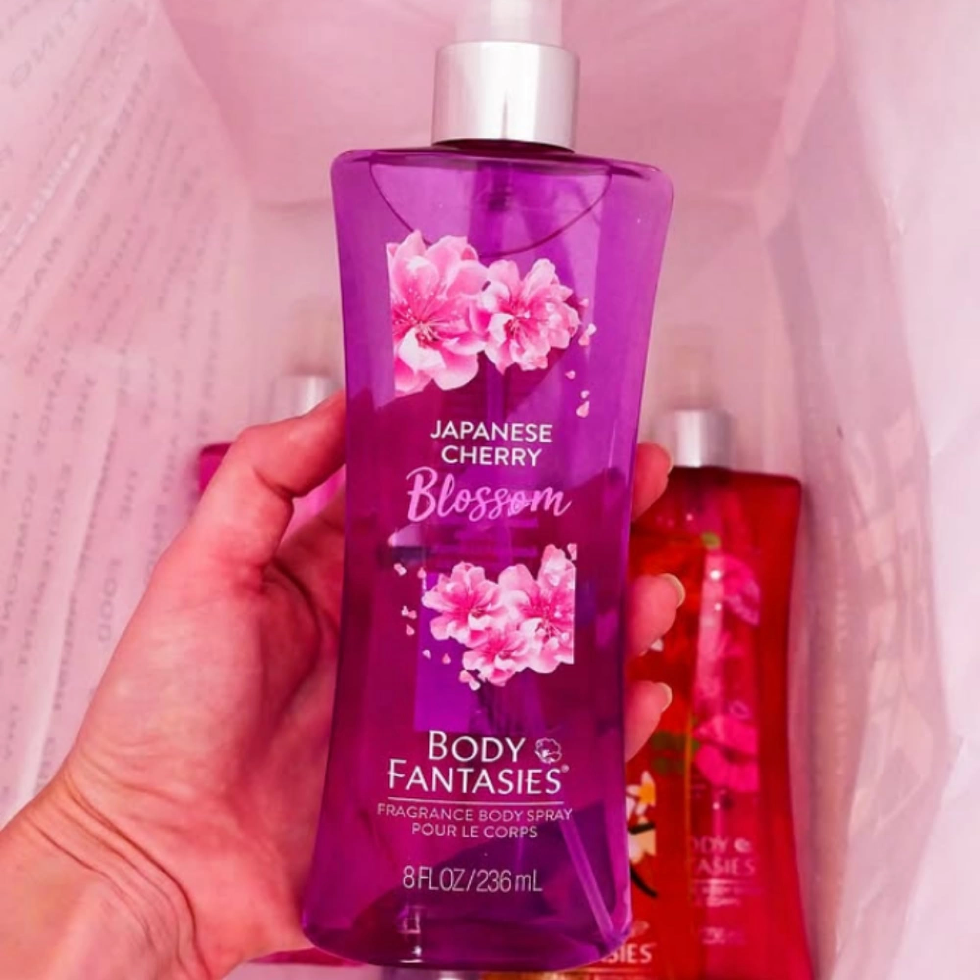 Signature Japanese Cherry Blossom Fragrance Body Spray - 236 ml Japanese Cherry Blossom
