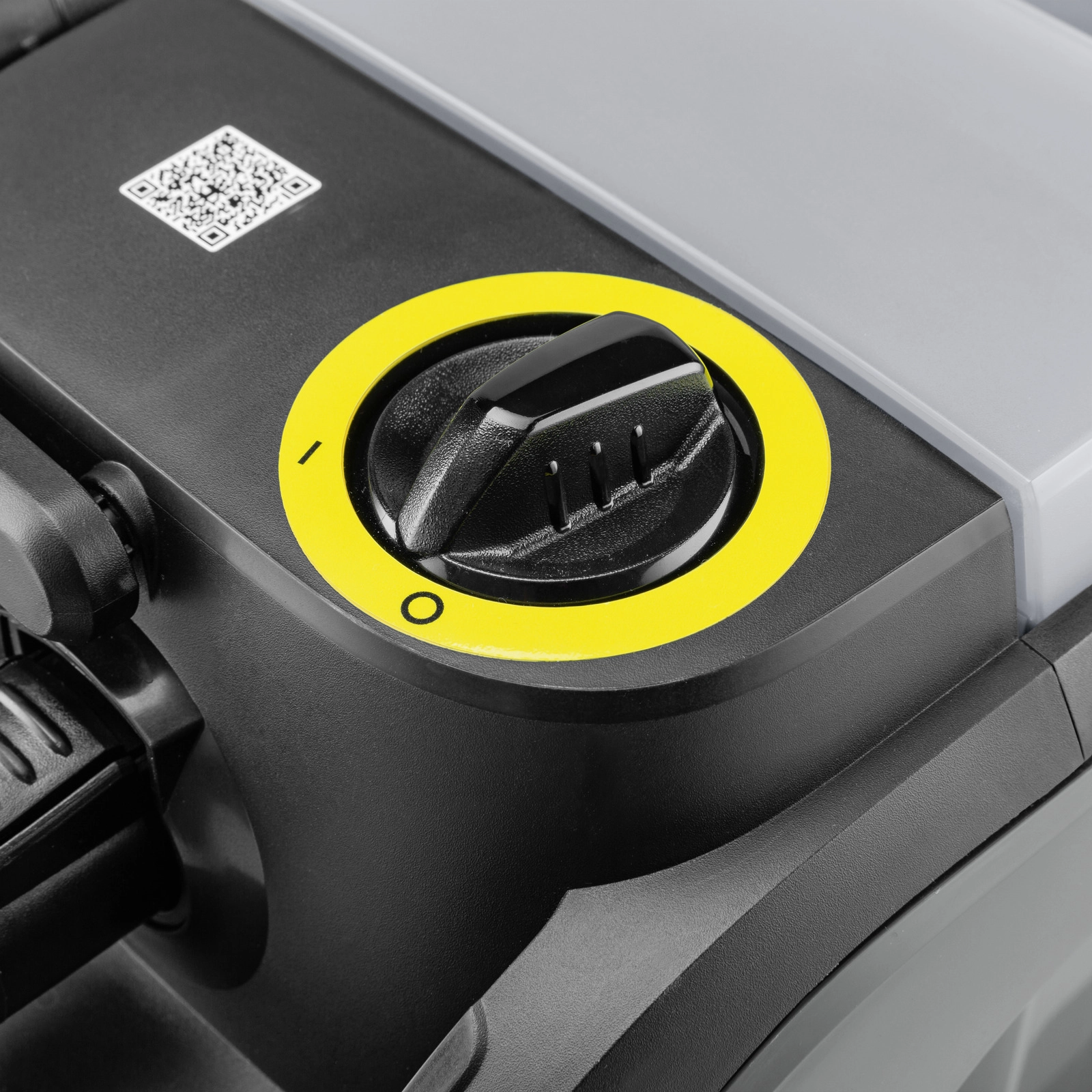 Bagless Vacuum Cleaner