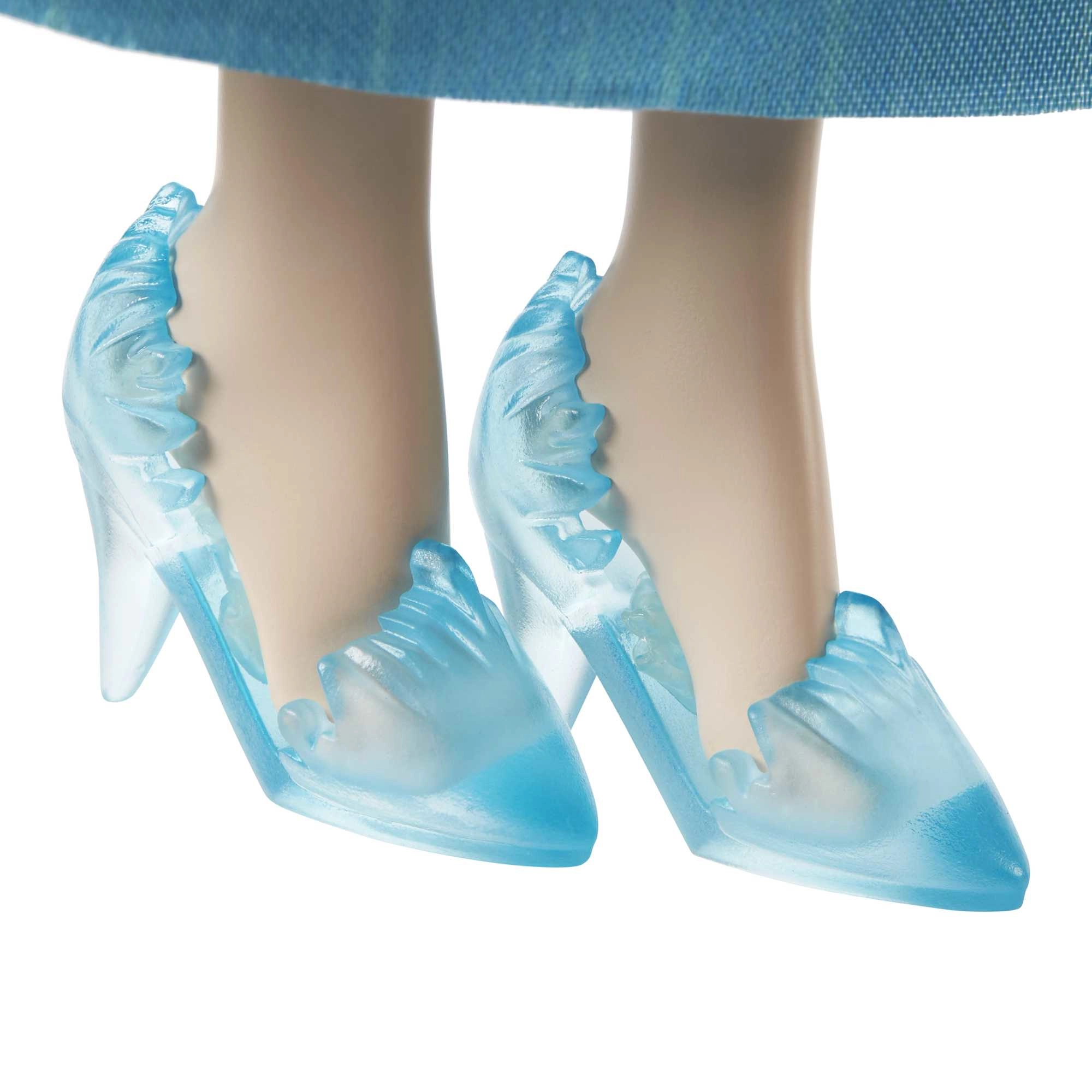 Elsa Fashion Doll - Frozen Signature Look Multicolor Ages 36+ Pack