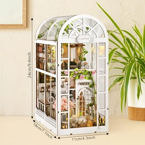 Miniature Dollhouse - Book & Coffee