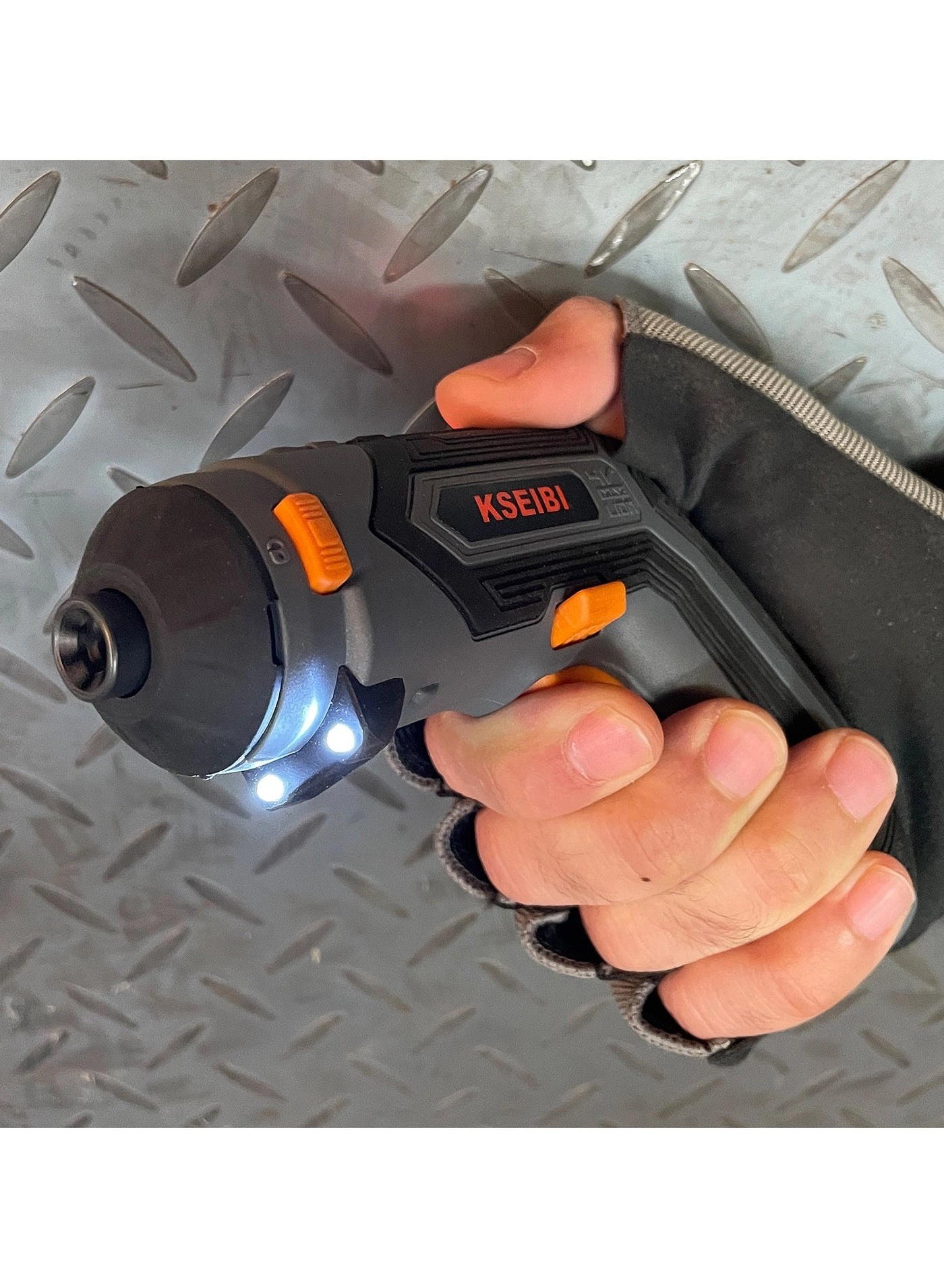 4V CORDLESS SCREWDRIVER