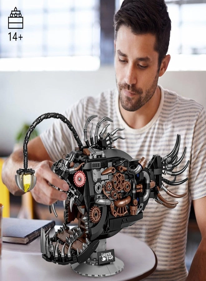 Mechanical Lantern Fish - 1038pcs