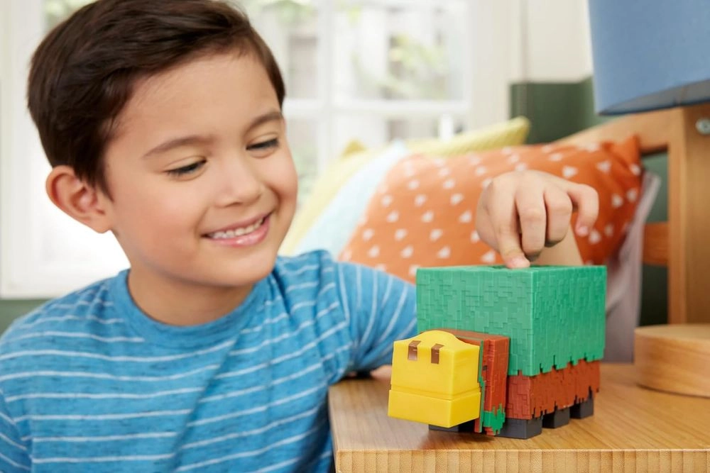 The Snifer - 3.25-in scale 6 years+