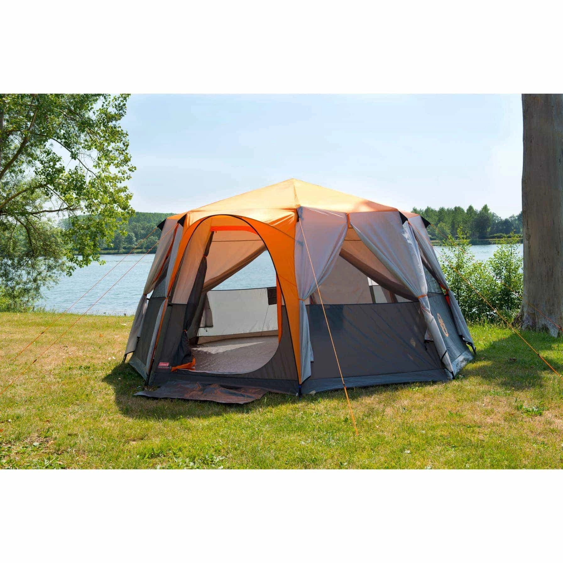 Octagon Blackout - 1 7 Person