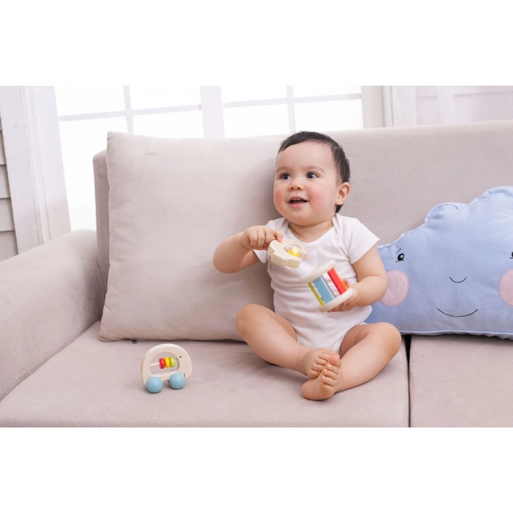 Roller Rattle - 6 months beechwood