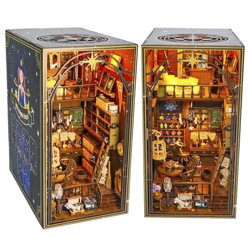 Magic Pharmacy Book Nook