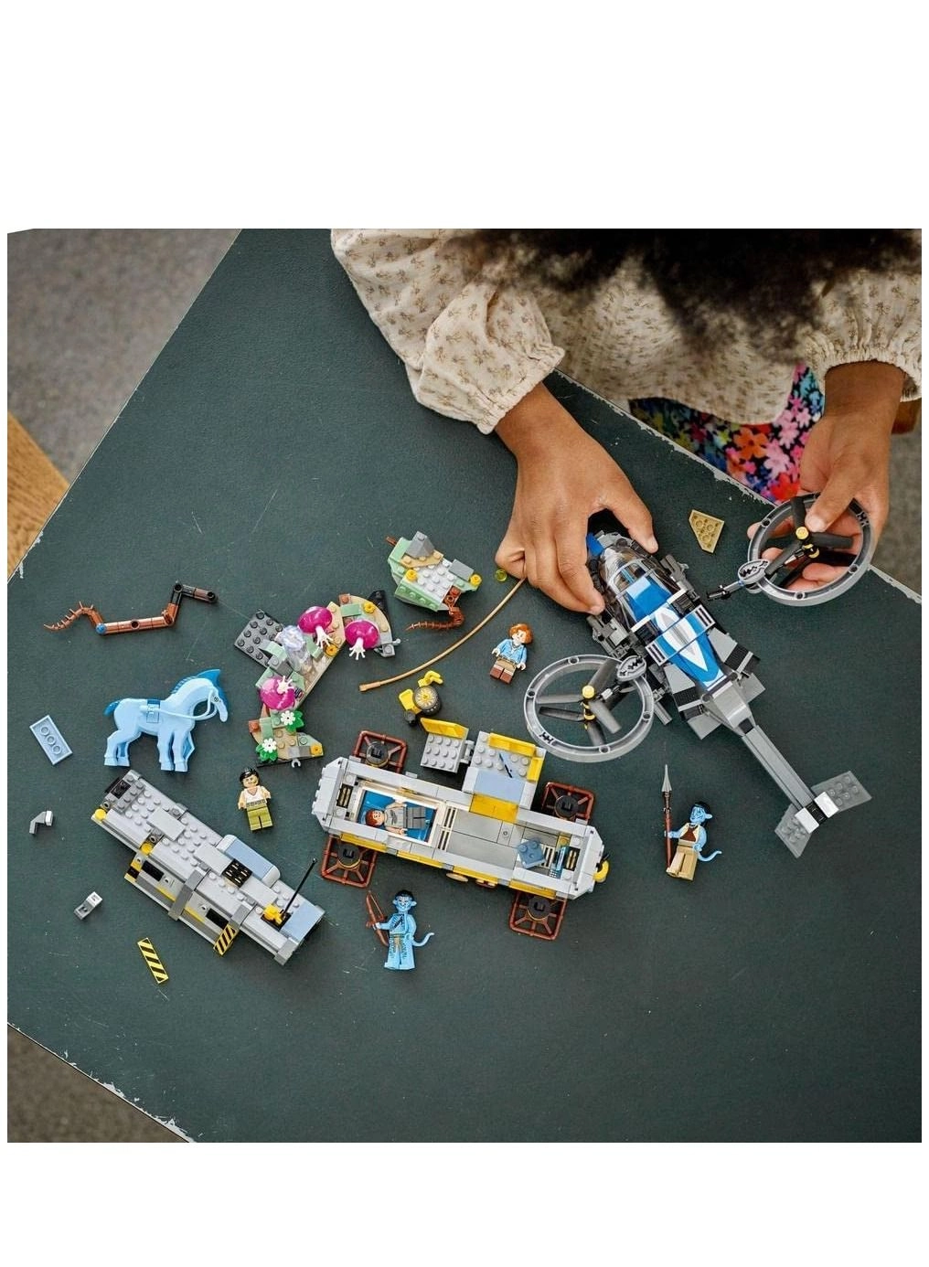 Avatar Floating Mountains: Site 26 & RDA Samson