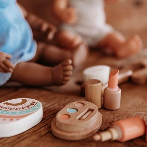 DOLL WOODEN BEAUTY SET - 7 pcs (94064)