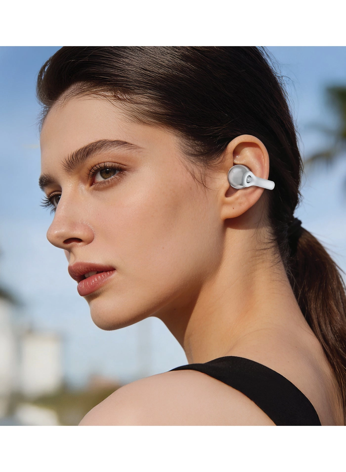 Aurix Clip-On Wireless Earbud