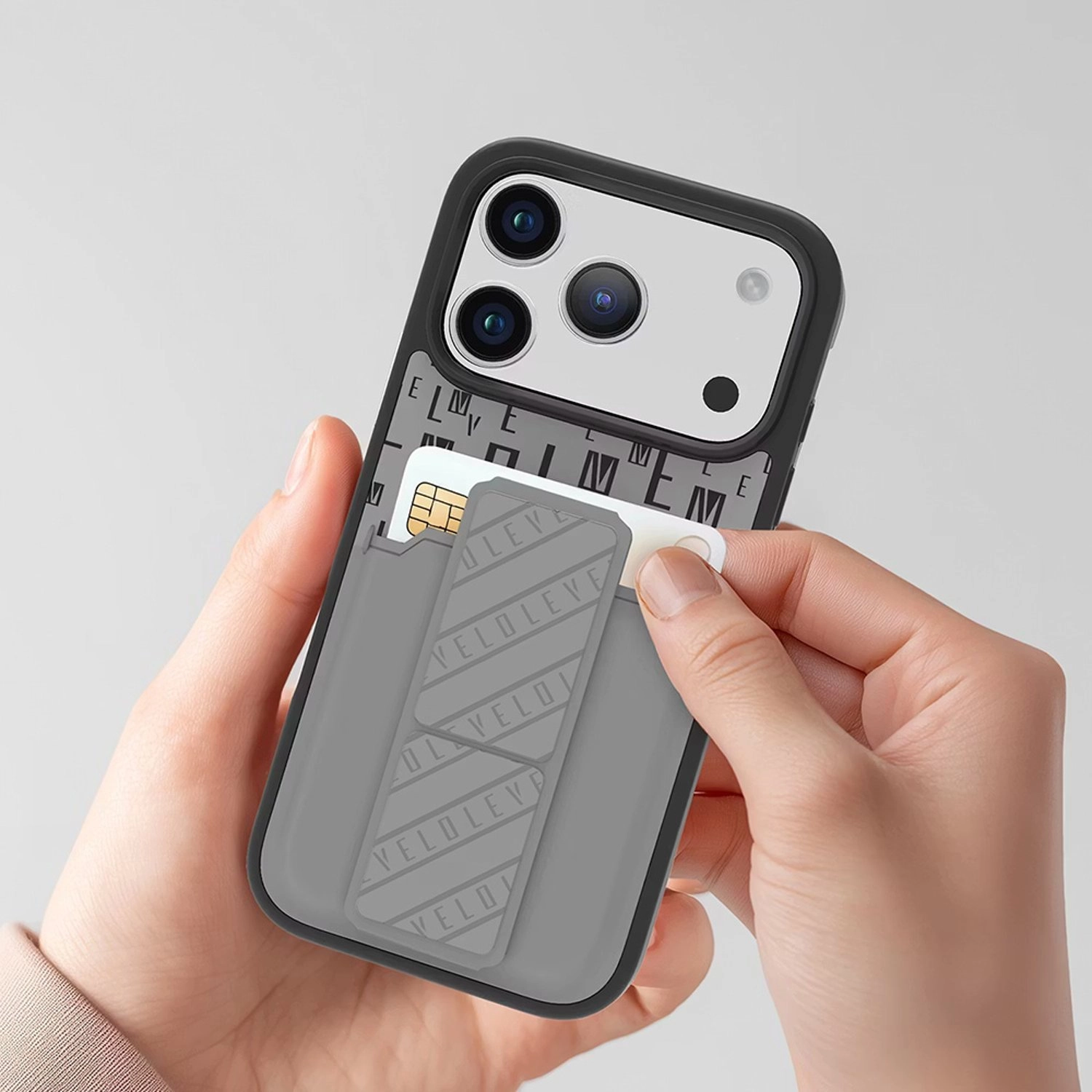 Morphix Cuero Gripstand Case for iPhone 17 Pro