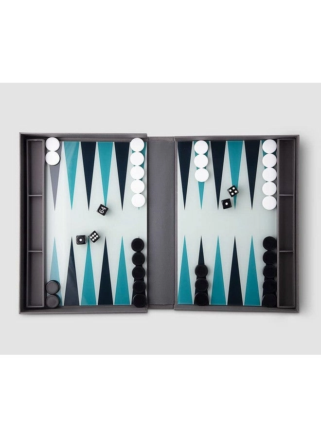 CLASSIC-BACKGAMMON - Easy to Carry