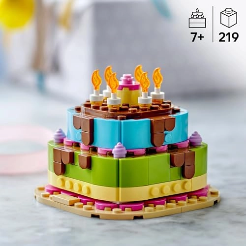 Iconic Birthday Party Cake (40815) - 10 Candles Kids' Crafts Kit
