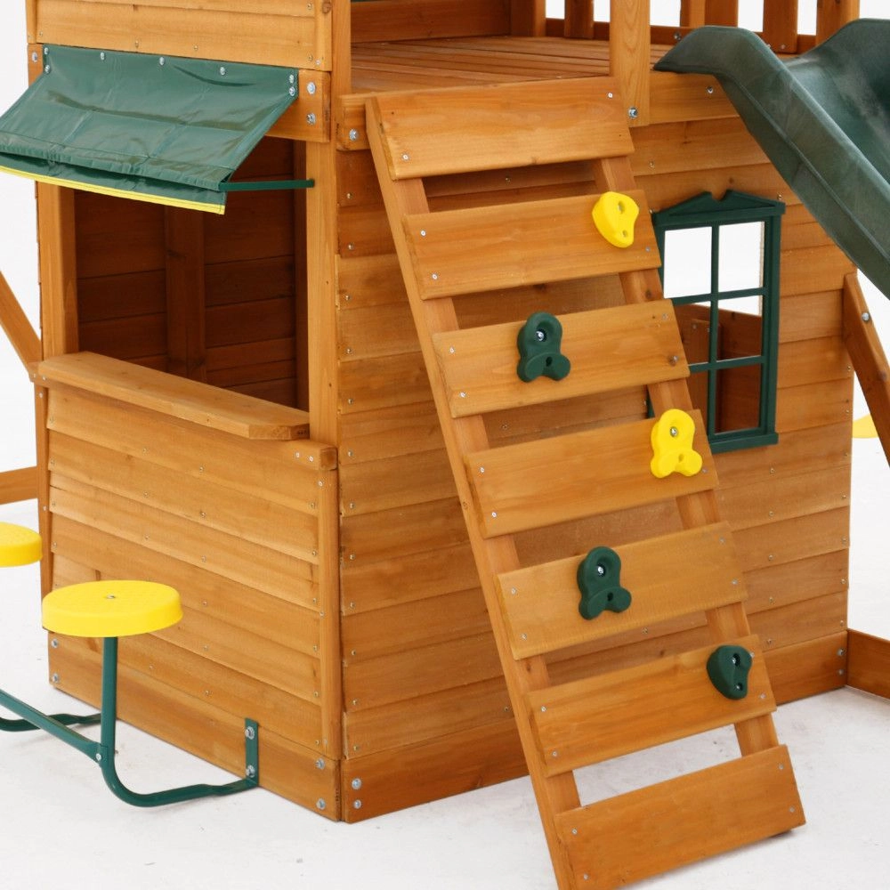 Ridgeview Deluxe Clubhouse - Holds up to nine children 990 lb capacity