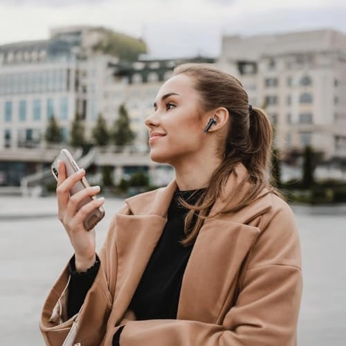 Osaka Wireless Earbud