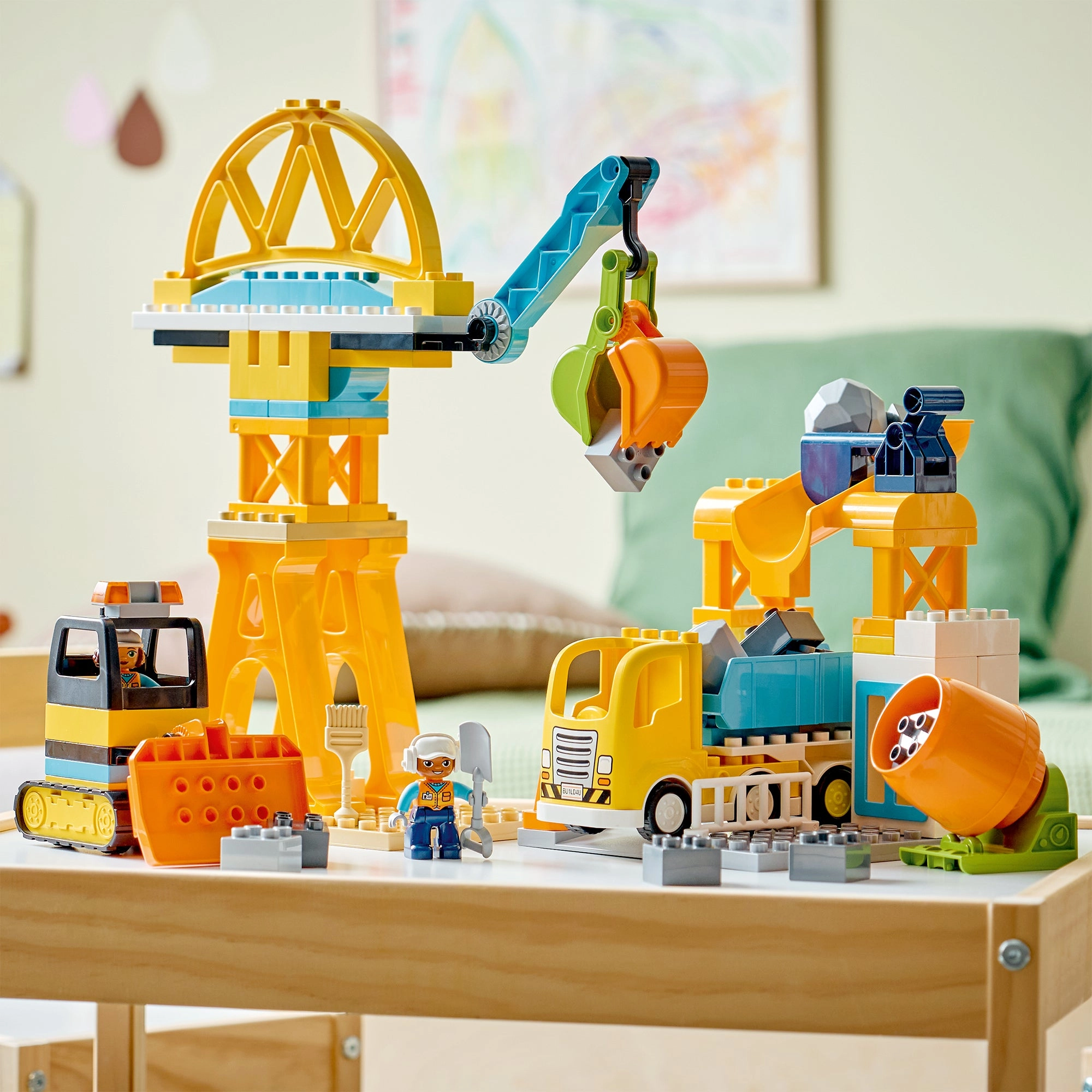 Duplo Town 3 In 1 Construction Site And Vehicles - Truck 84 pcs