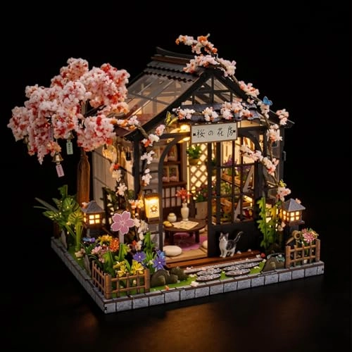 Cherry Blossom Alley - 1:24