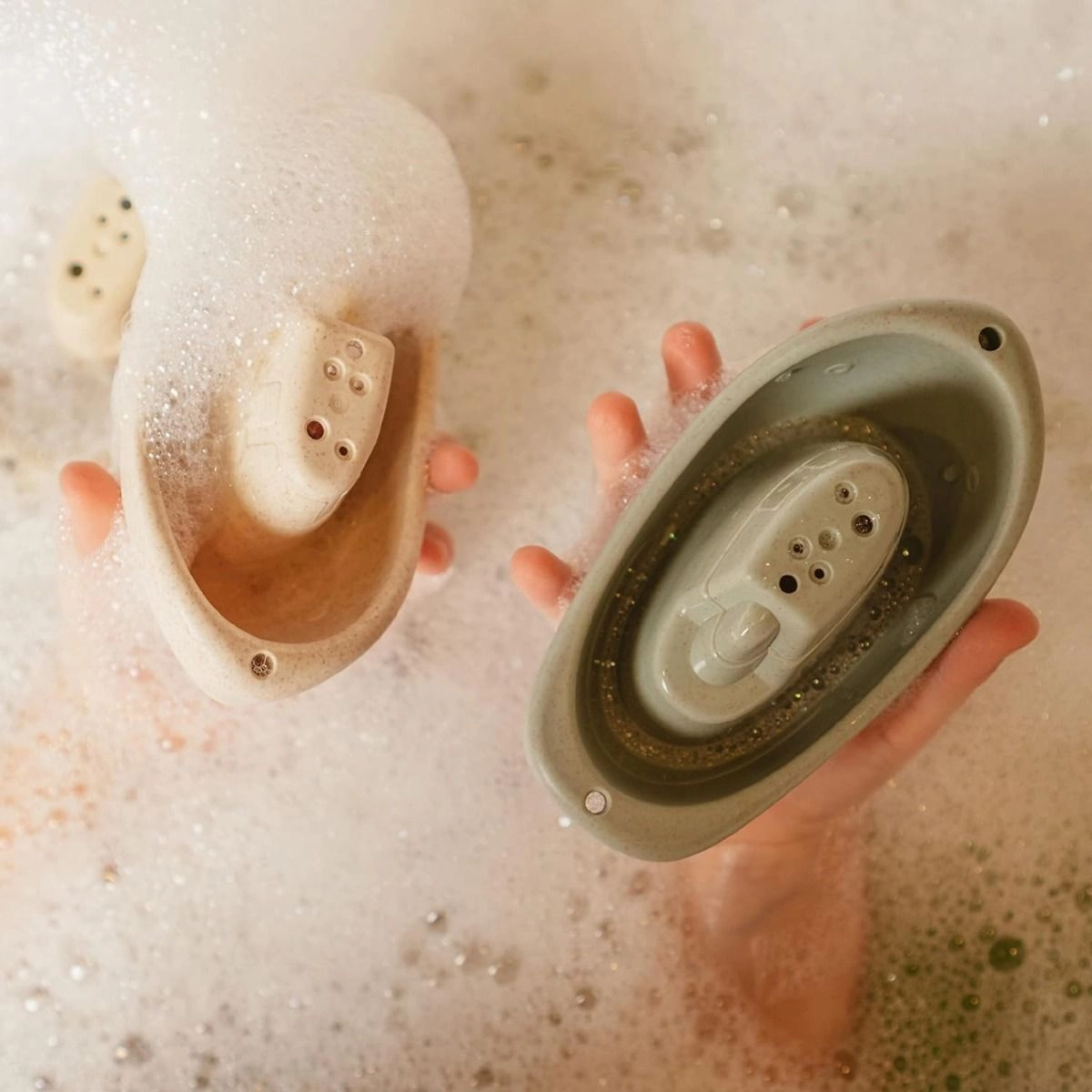 Bath Boat Cup Toy - 6 Pieces Multi Colour