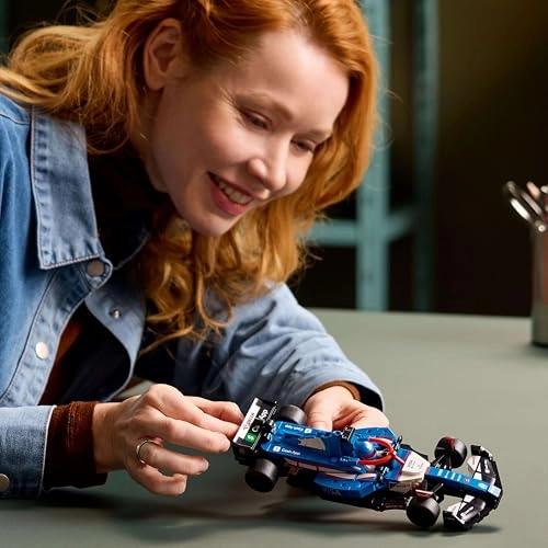 Speed Champions RB VCARB 01 F1 Race Car (77246)