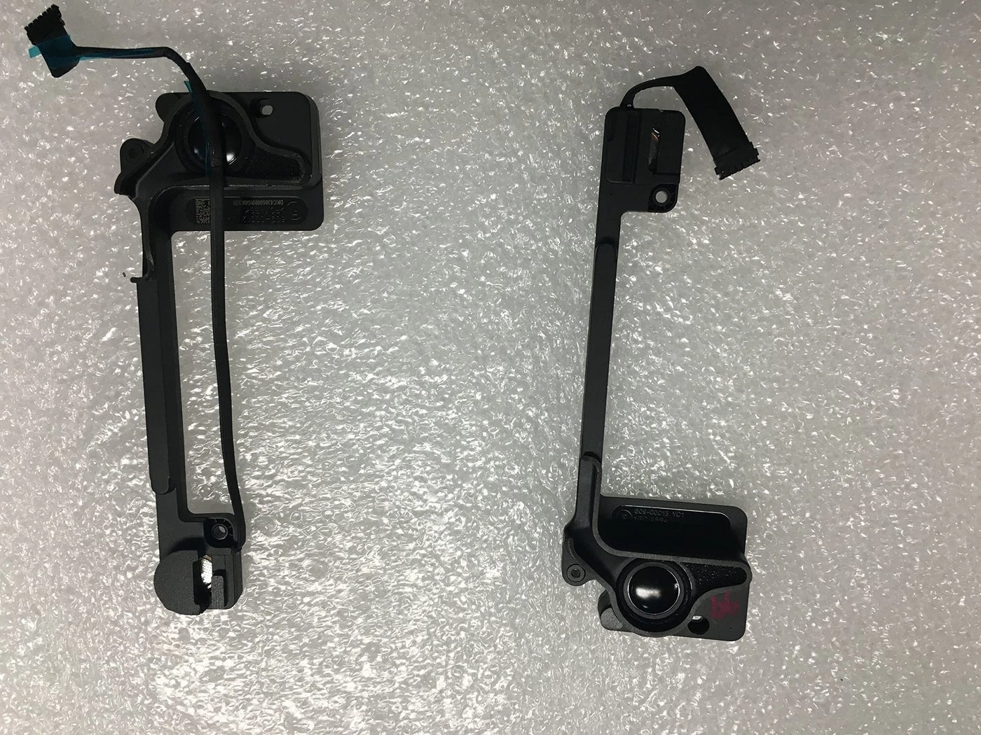A1502 Speaker Set