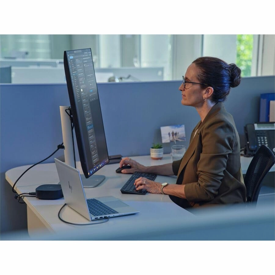 EliteBook EliteBook B66TFAT#ABD - 14'' Ryzen 7 32GB DDR5 1TB SSD