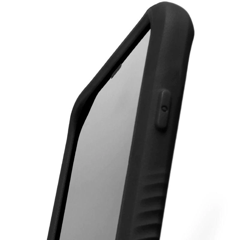 40-0034002 Basic Case for iPhone 13 6.1 Inch