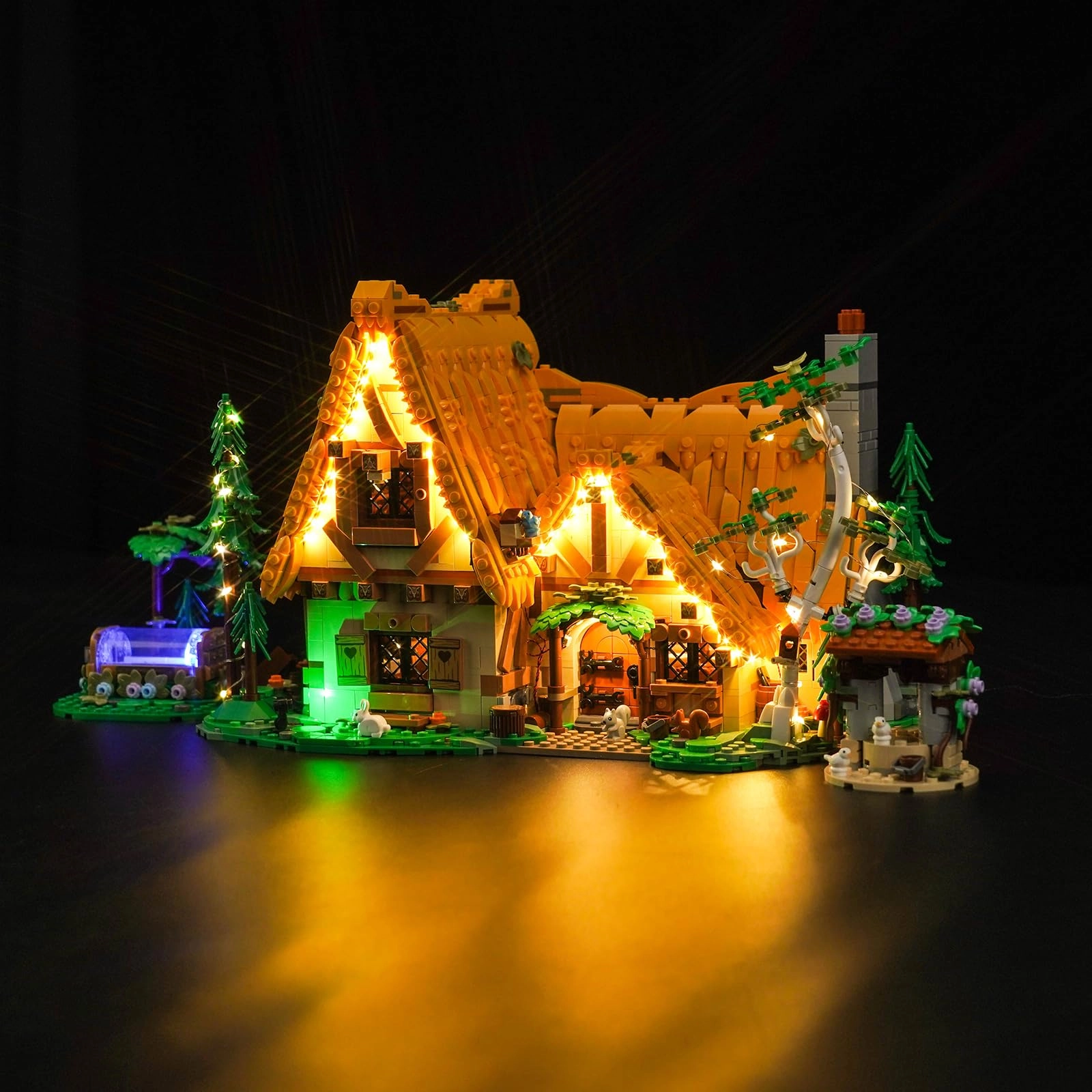 BrickBling 43242 Snow White and The Seven Dwarfs' Cottage - LED Lighting Kit Standard Version