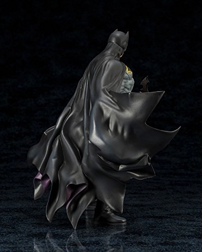 Batman (Rebirth) - ARTFX+ - 24cm (24 cm) (SV199)