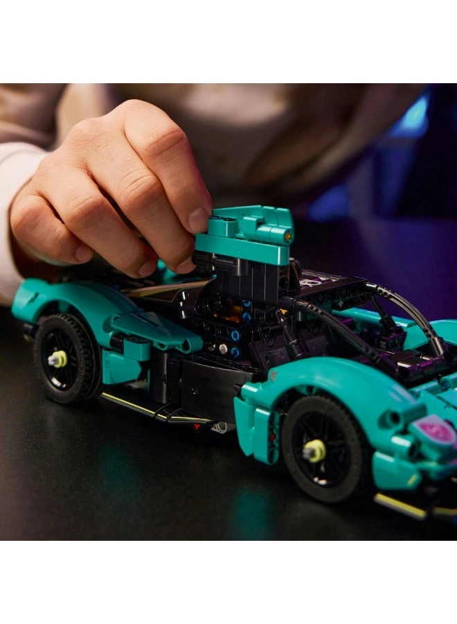 Technic Aston Martin Valkyrie (42208)