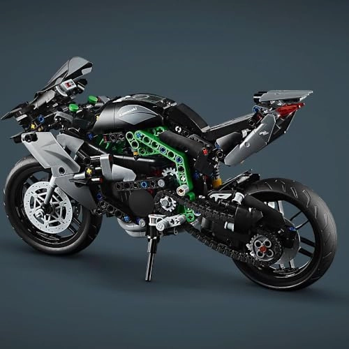 Technic Kawasaki Ninja H2R (42170) - 1:8 scale