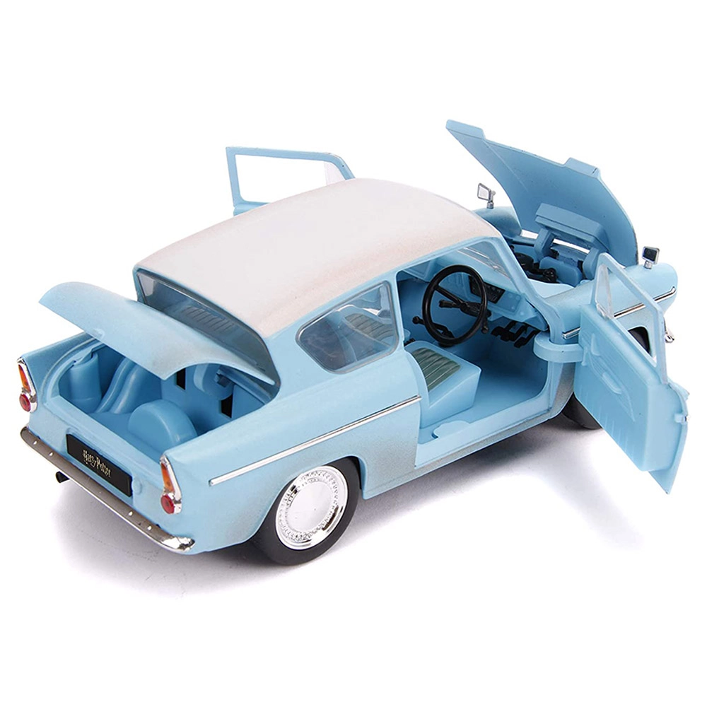 Harry Potter 1959 Ford Anglia with Figure - 1:24