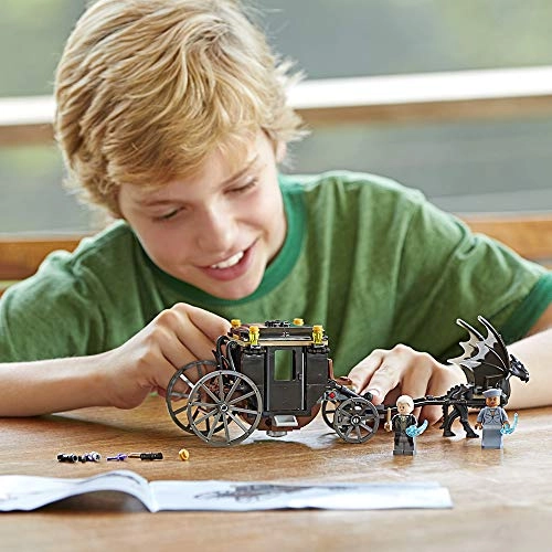 Fantastic Beasts Grindelwalds Escape (75951)