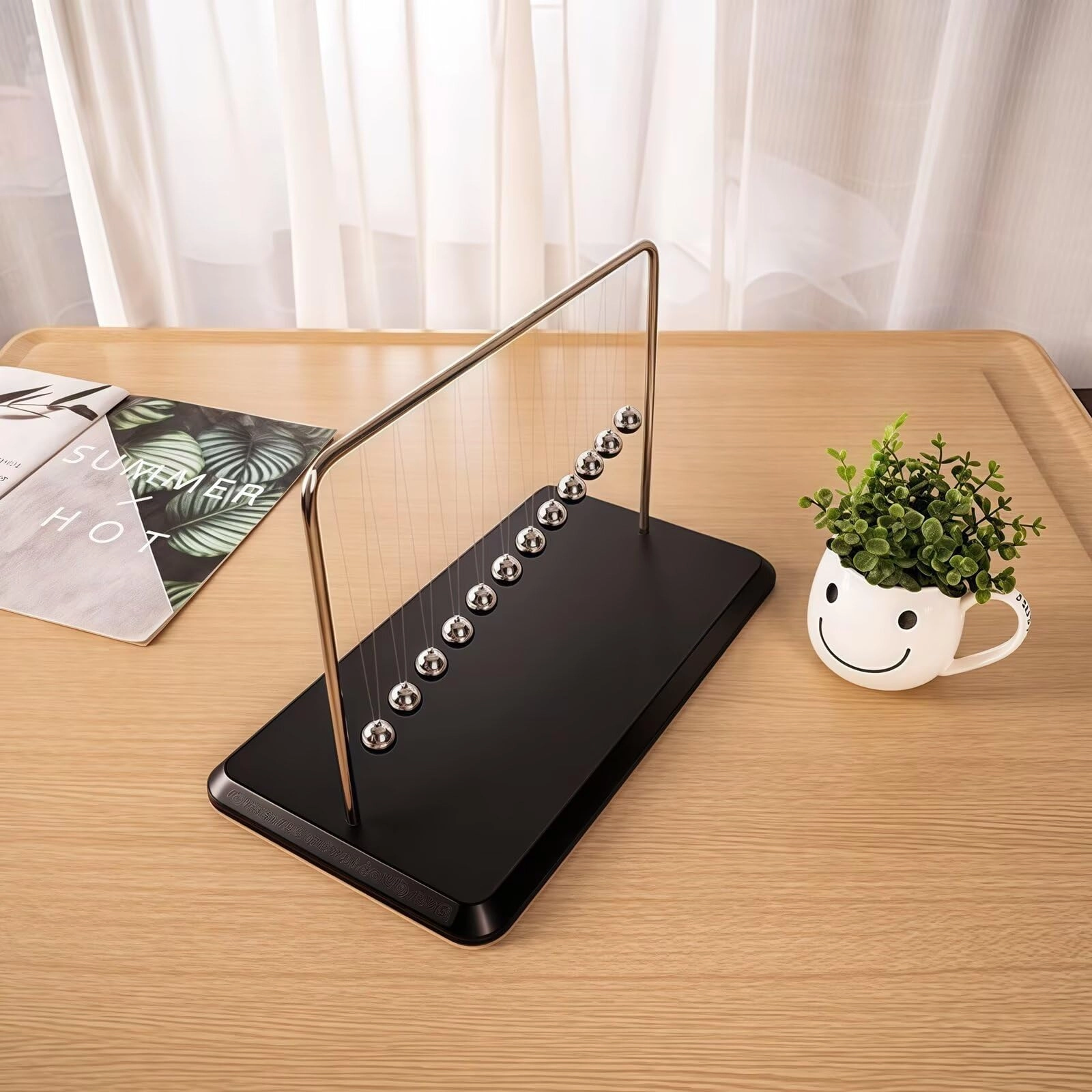 Newton's Cradle - 12 pieces Physics