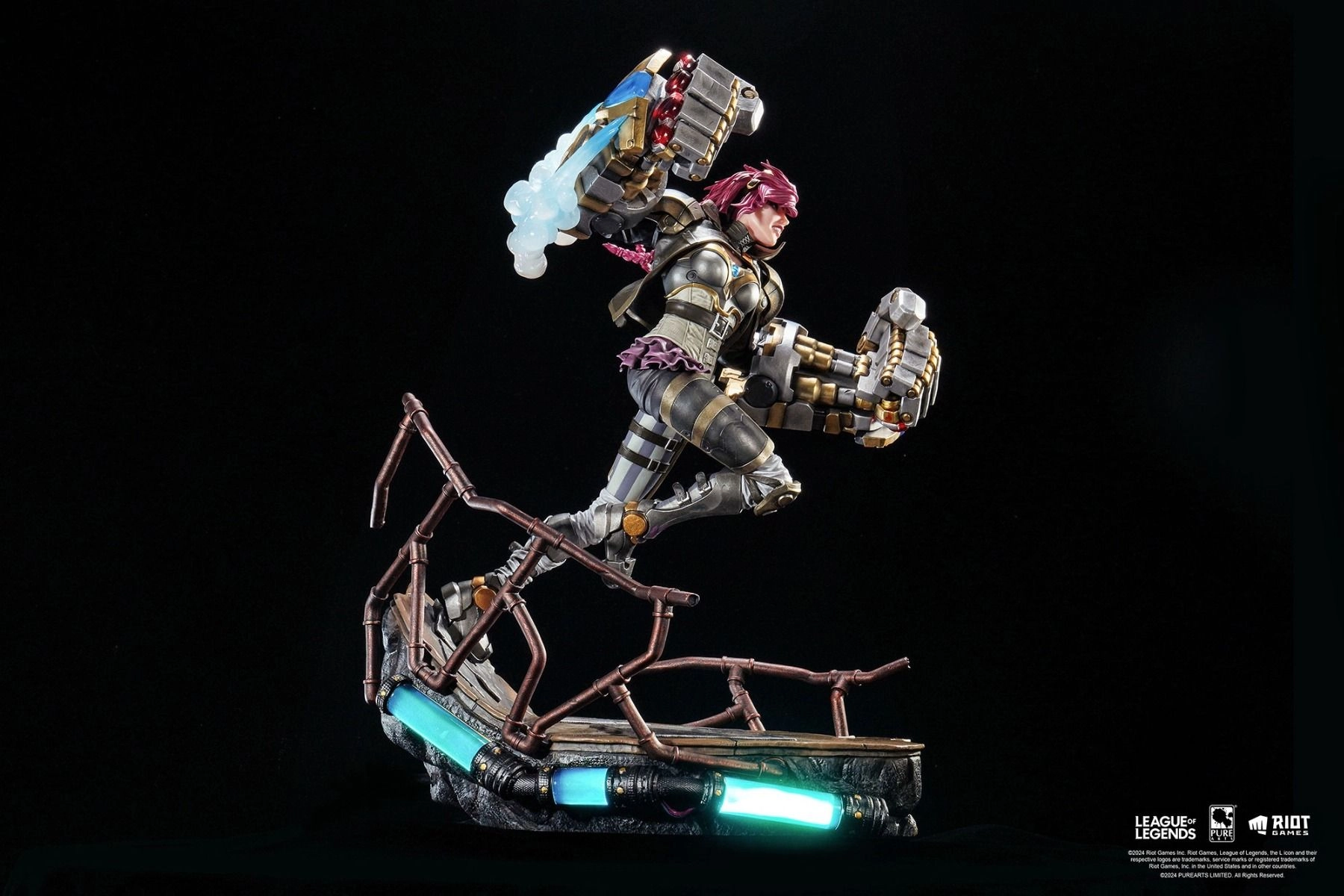 Vi - League of Legends - 1:6 Scale Statue