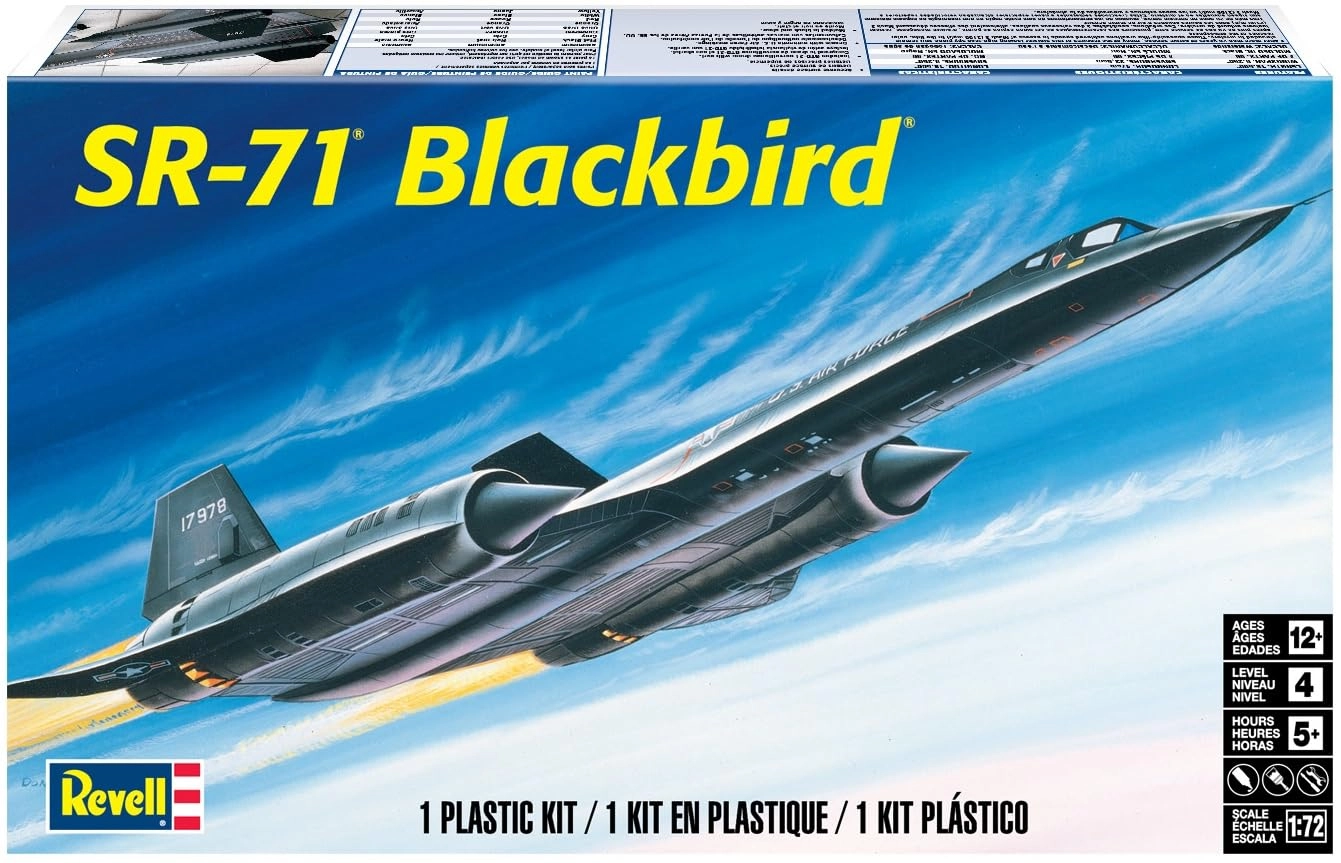 MMD Holdings, LLC SR-71 Blackbird Model Kit (85-5810) - 1:72