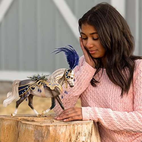 Snowbird - Traditional Series Holiday Horse - 8 years and up 1 piece