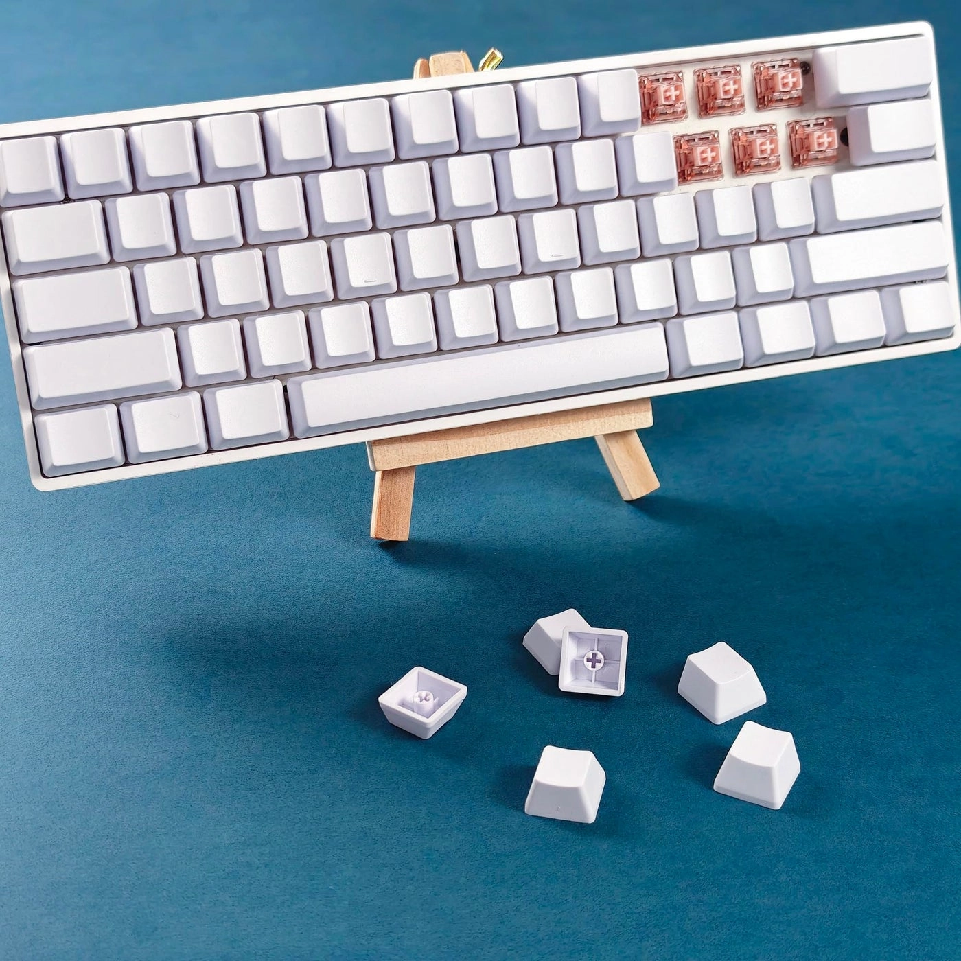 Blank Thick PBT OEM Profile 61 ANSI Keycaps - Wired