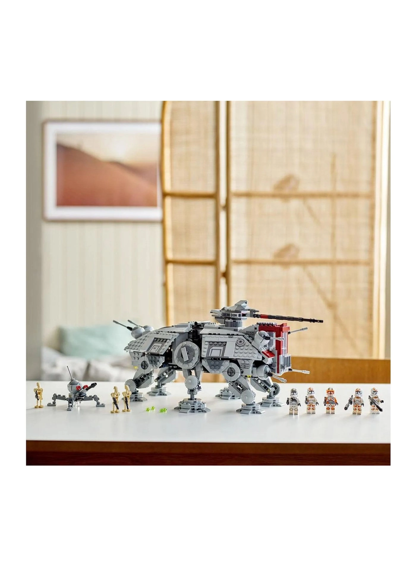 Star Wars AT-TE Walker (75337) - Poseable Includes 5 Minifigures