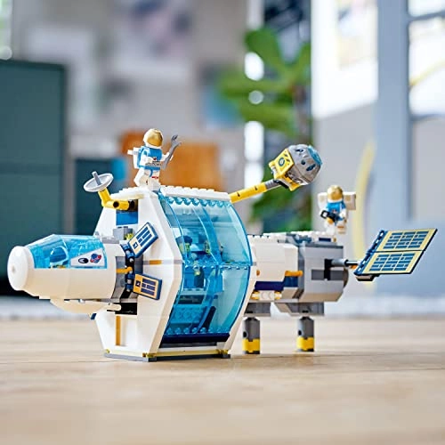 LEGO City Lunar Space Station - NASA - inspired
