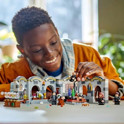 Harry Potter Hogwarts Castle: Potions Class (76431) - 4 Minifigures