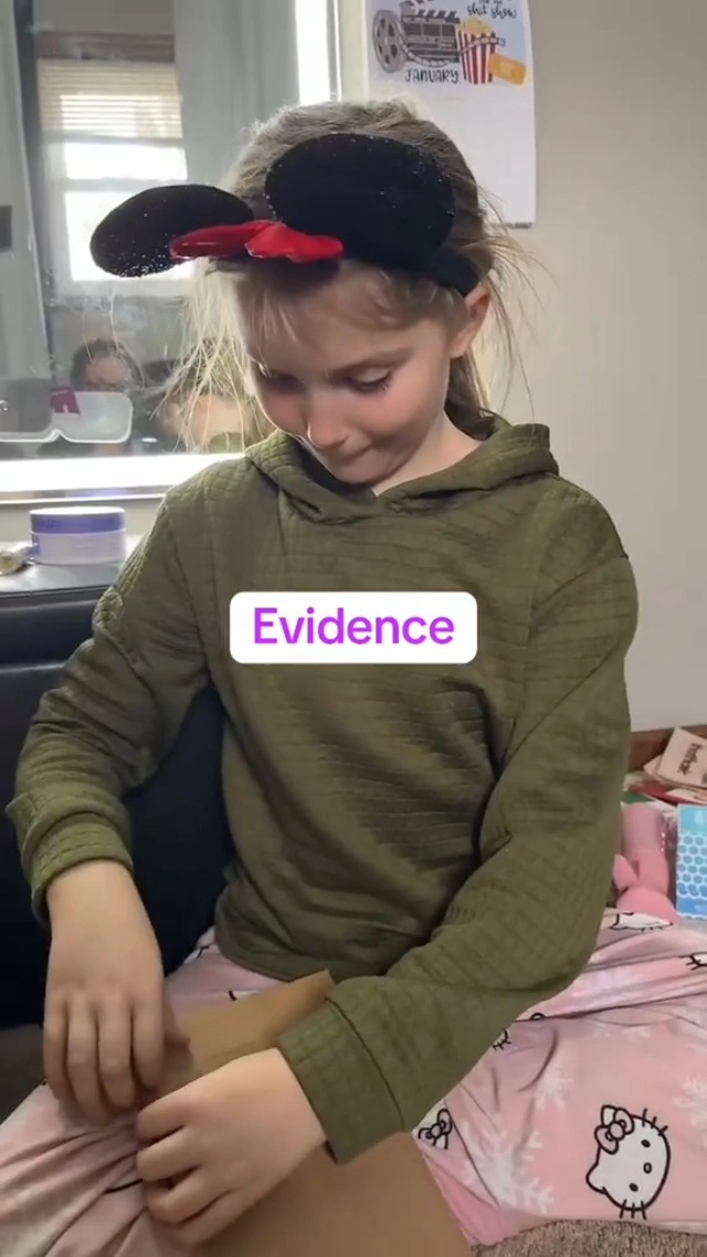 Honey The Bunny - Murder Mystery Game